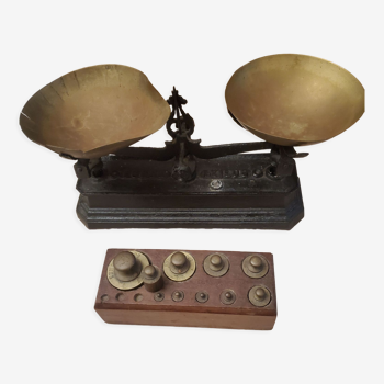 Old tray scale