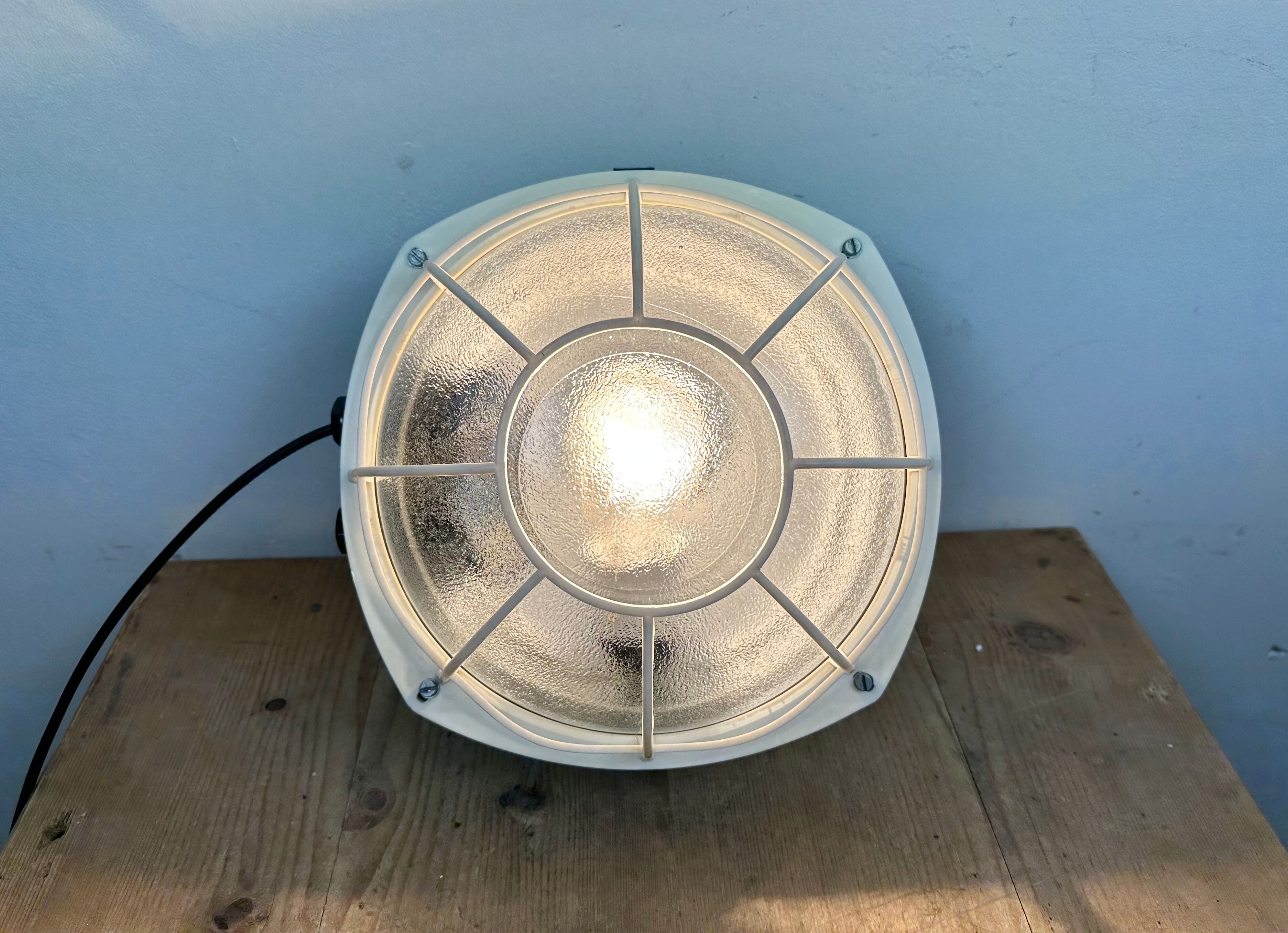 Industrial bakelite wall or ceiling light from Elektrosvit, 1980s