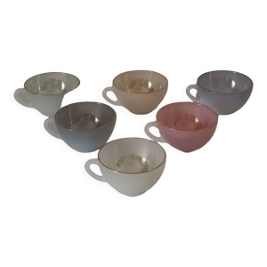 6 tasses opaline pastel Arcopal