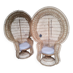 Paire de fauteuils Emmanuelle