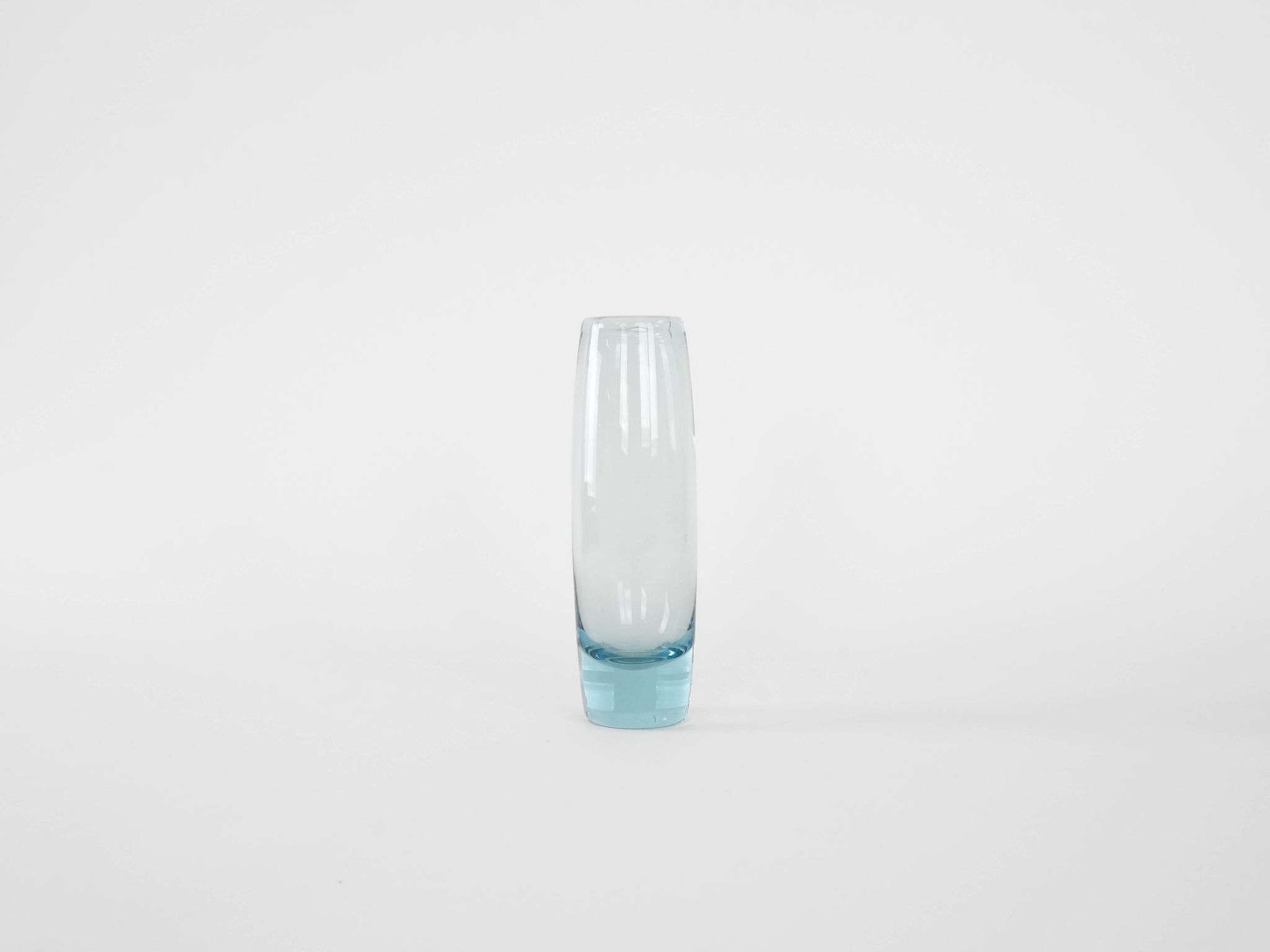 Glass vase, Danish design, 1950s, manufacturer: Holmegaard, designer: Per L