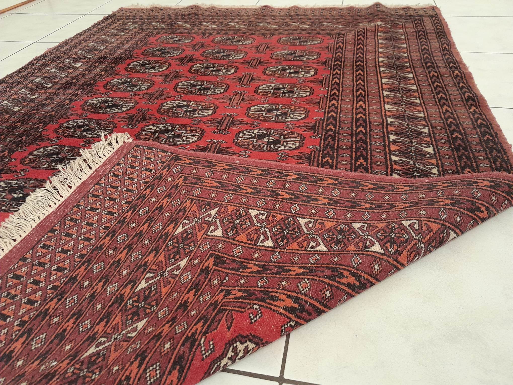 Handmade Bukhara carpet 181x125cm