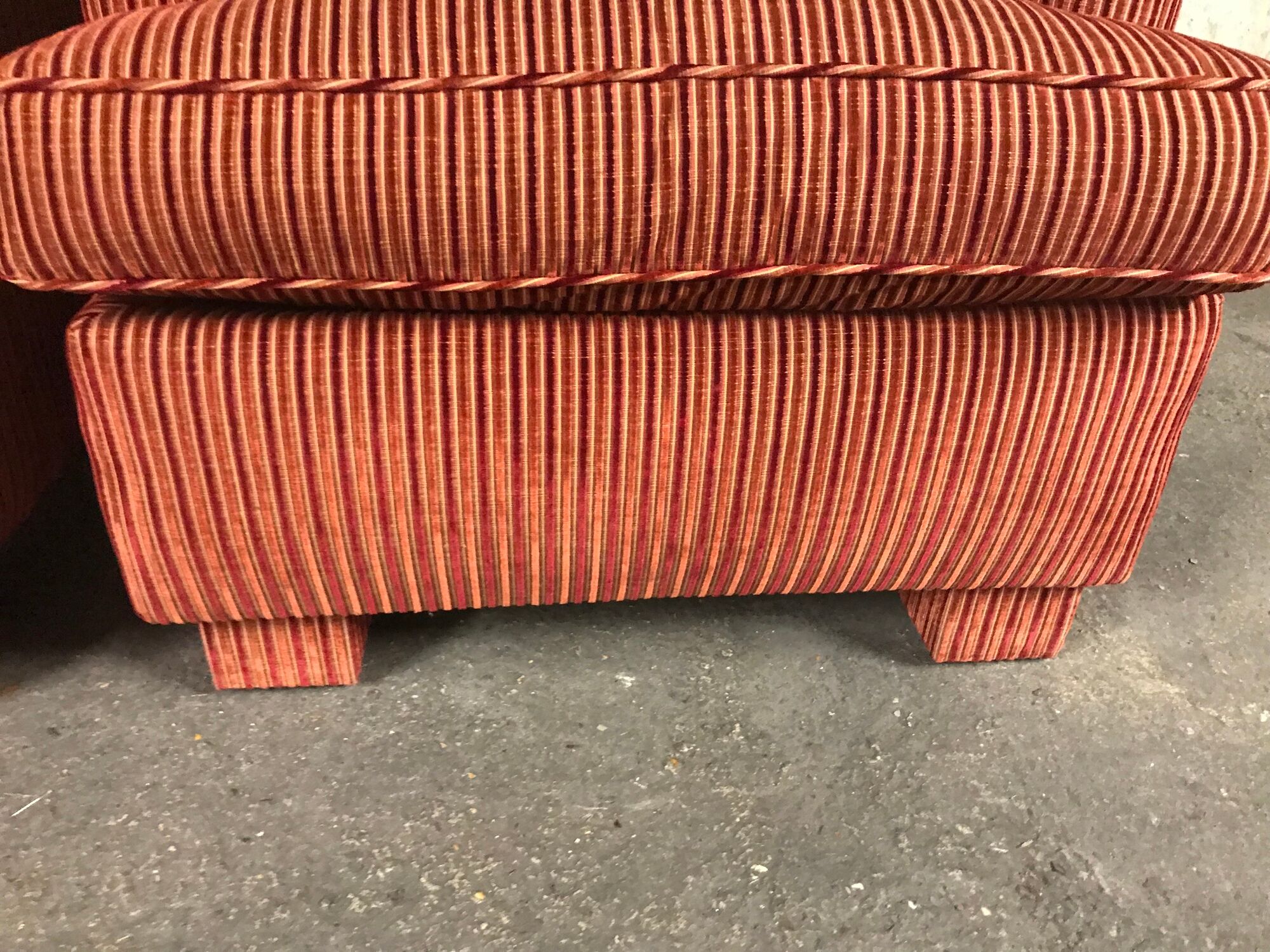Pair of club in red velvet armchairs Yves Halard