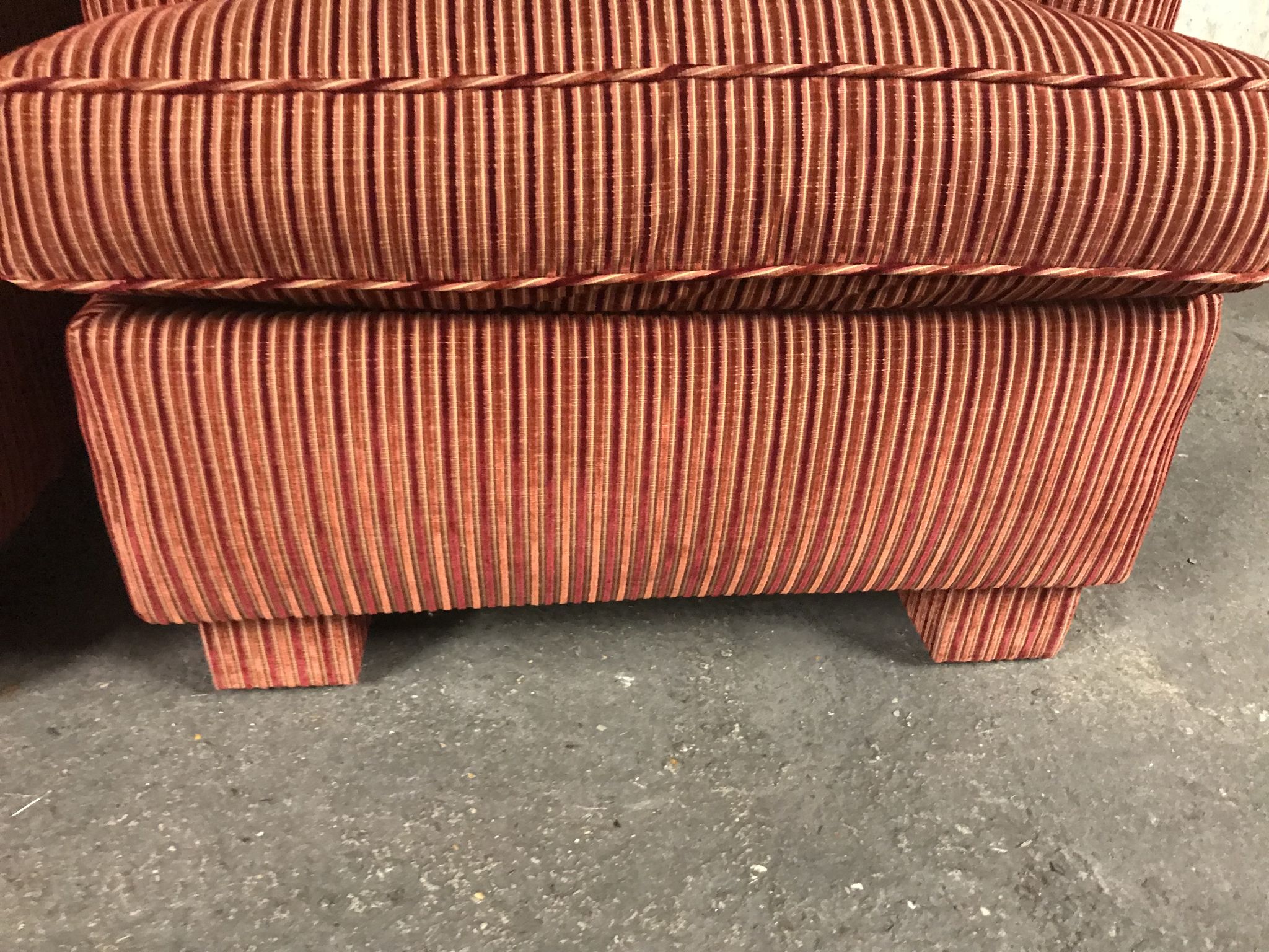 Pair of club in red velvet armchairs Yves Halard