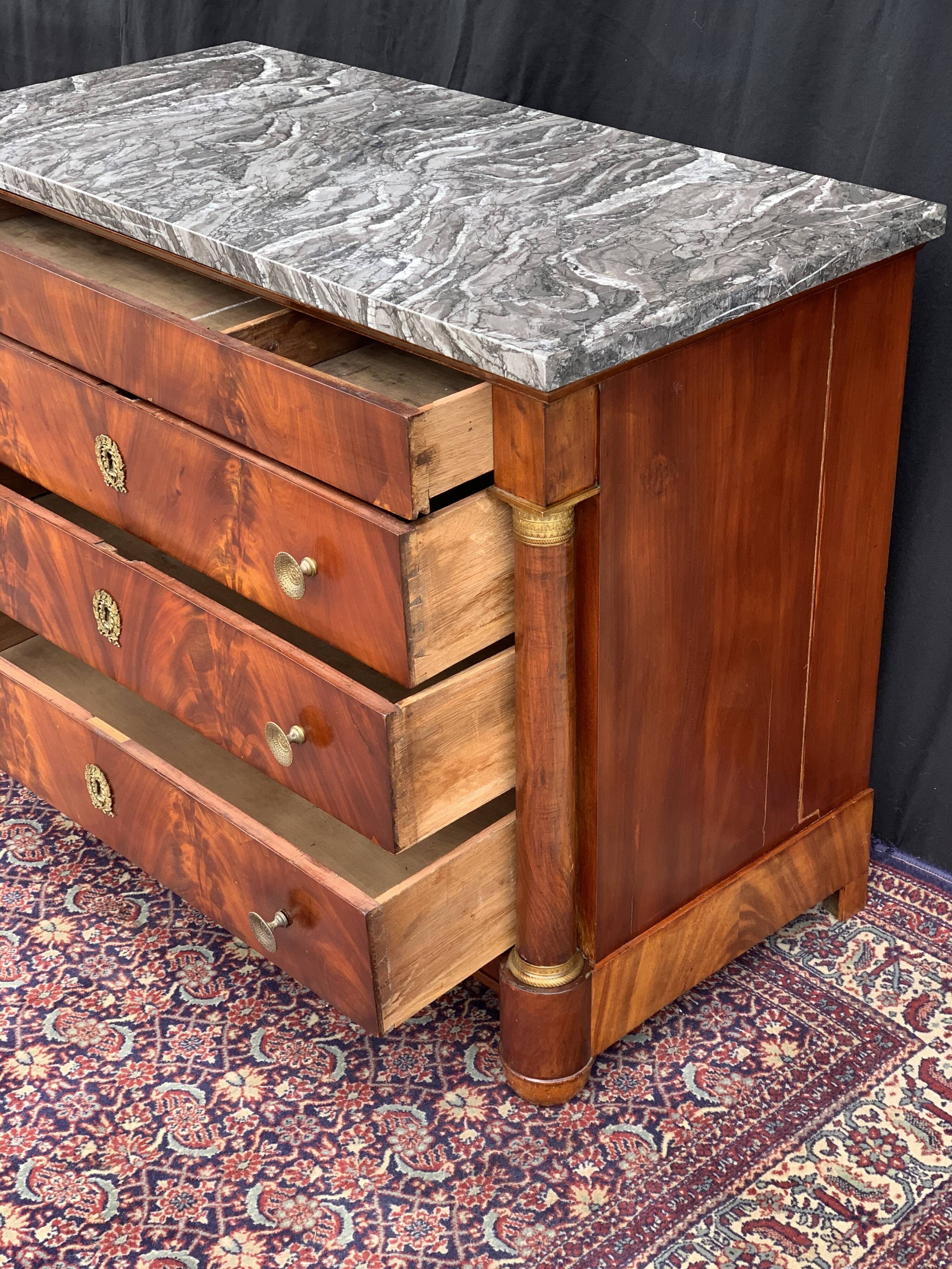 Vintage dresser Empire era in flamed mahogany