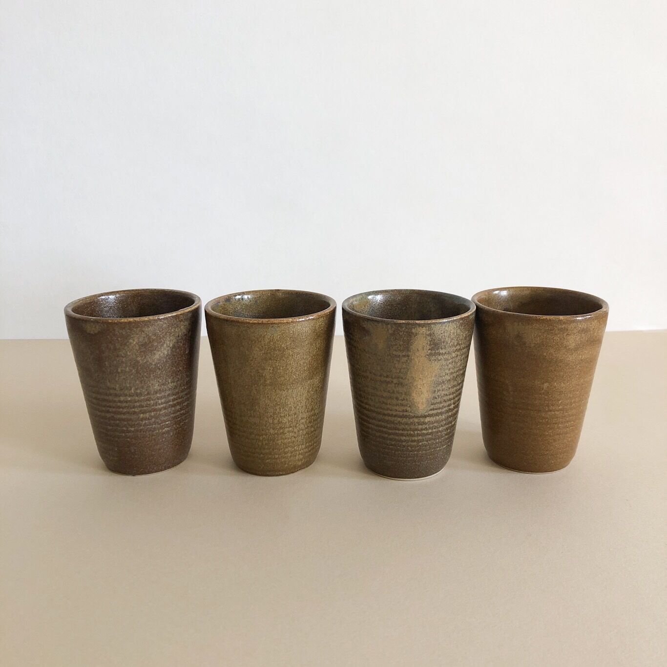 Digoin sandstone mugs