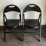 Pair of Thonet 751 Bahaus folding chairs in bentwood
