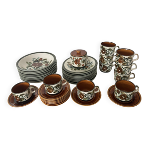 service vaisselle assiettes