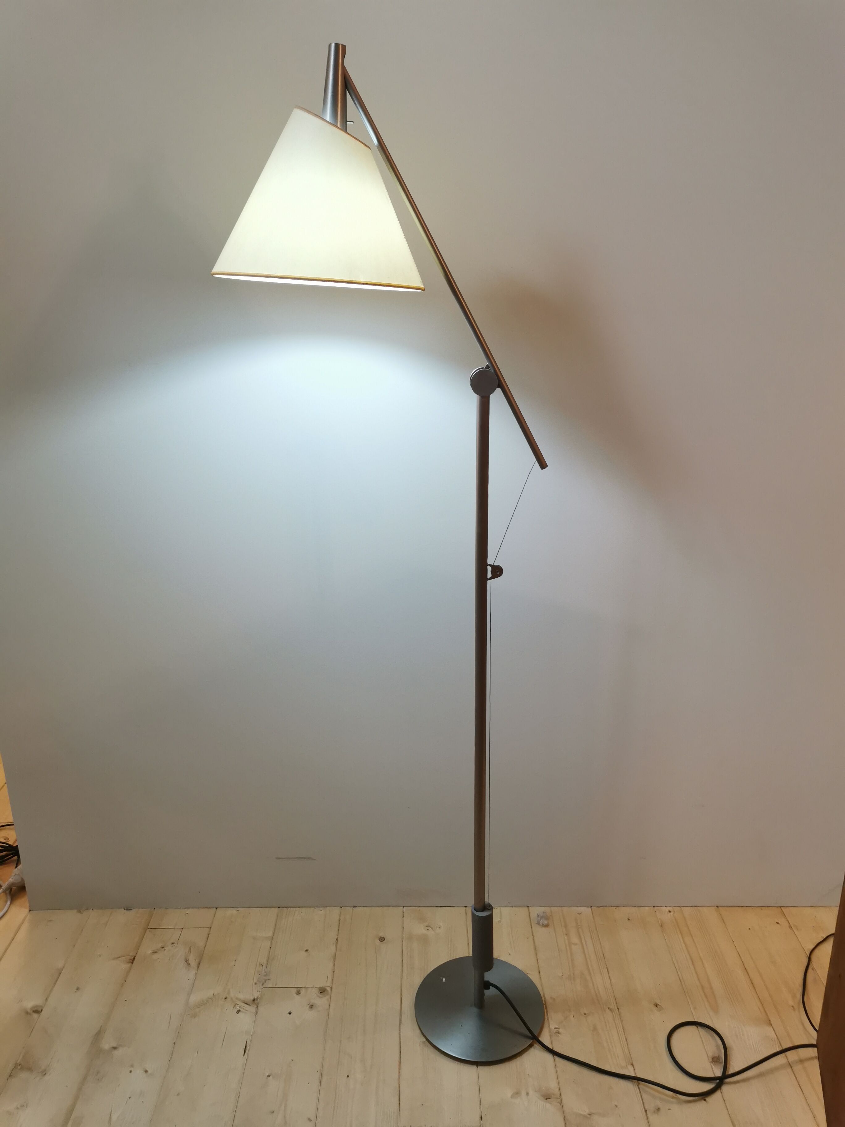 Vibia floor lamp of the 80s