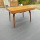 Table scandinave en chêne – 110 × 90 cm