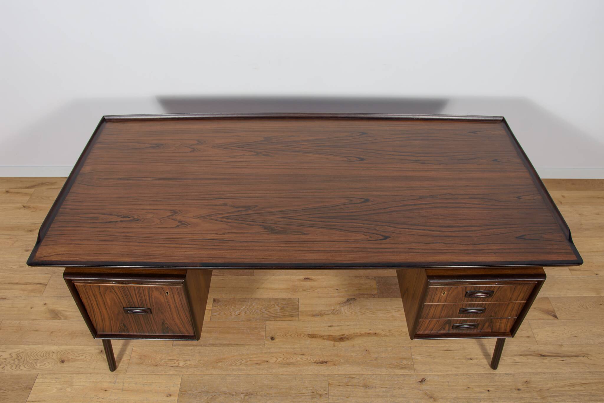 Large Mid-Century Freestanding Rosewood Desk, Denmark, 1960s