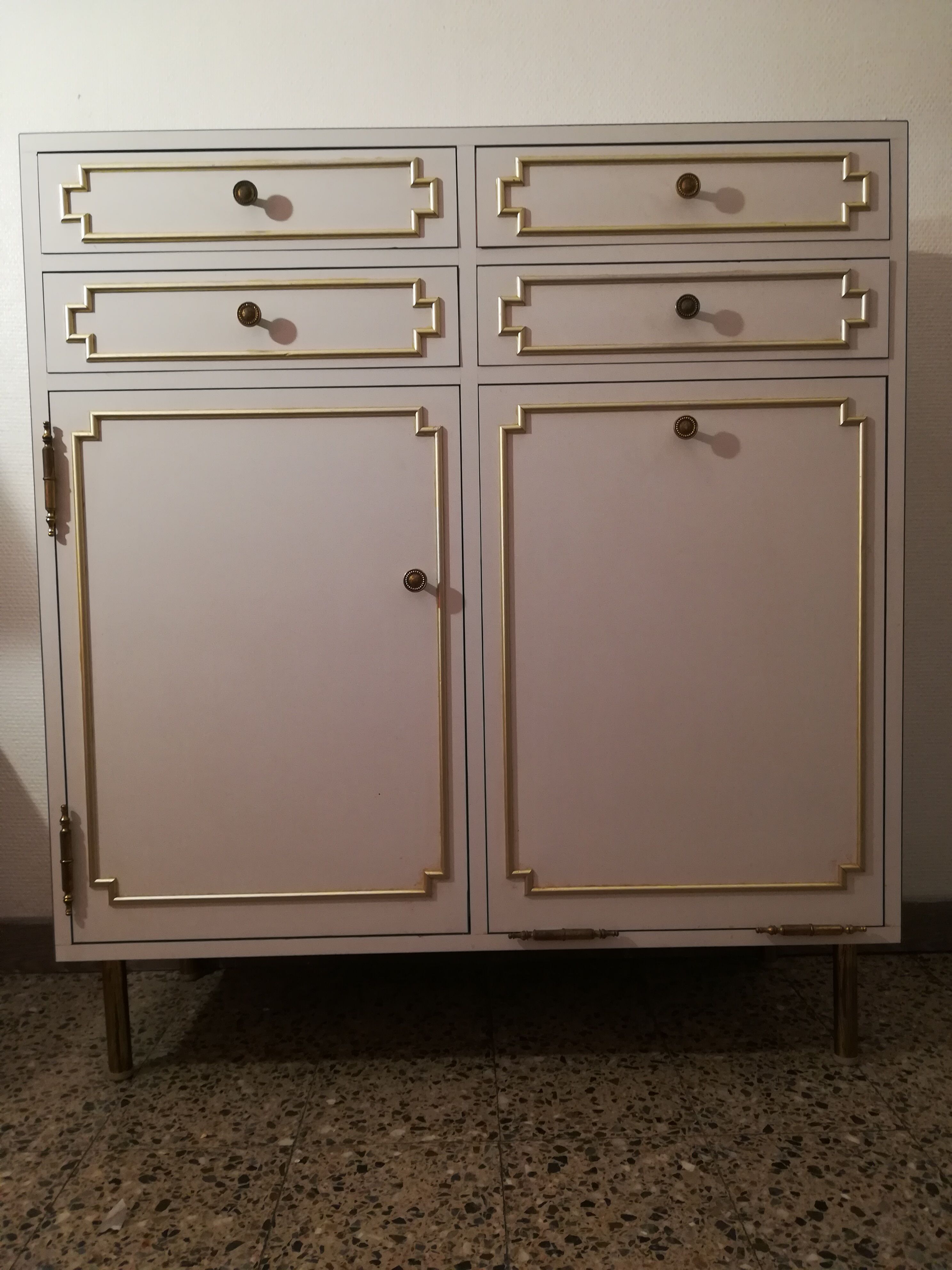 Vintage dresser
