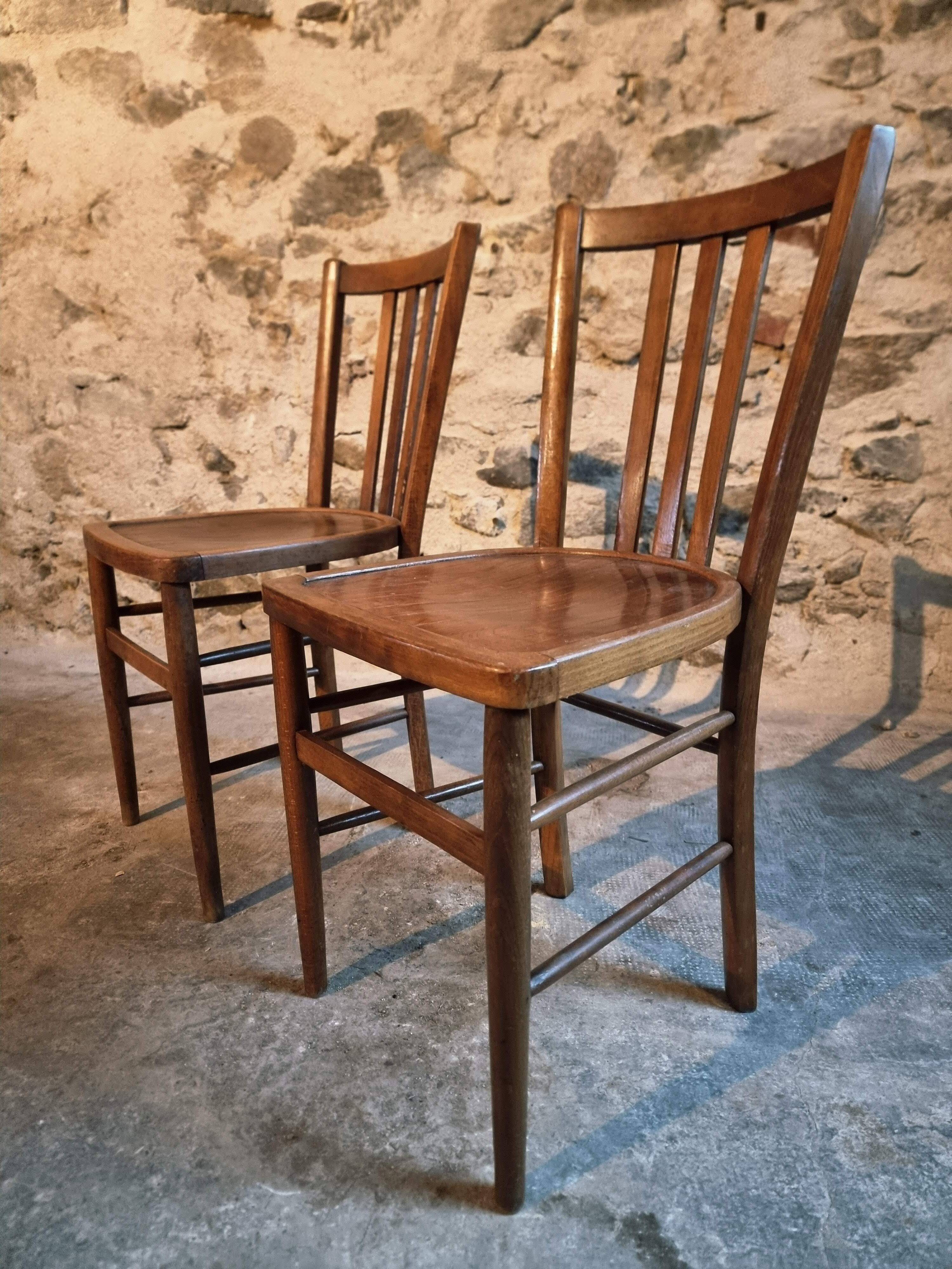 Pair of Luterma beechwood bistro chairs, early 20th century – Made in Estonia