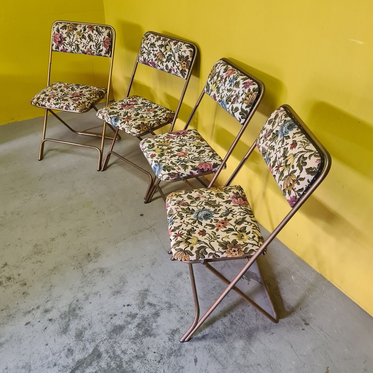 Vintage French Lafuma Chantazur Folding Chairs, from the 1960s.
