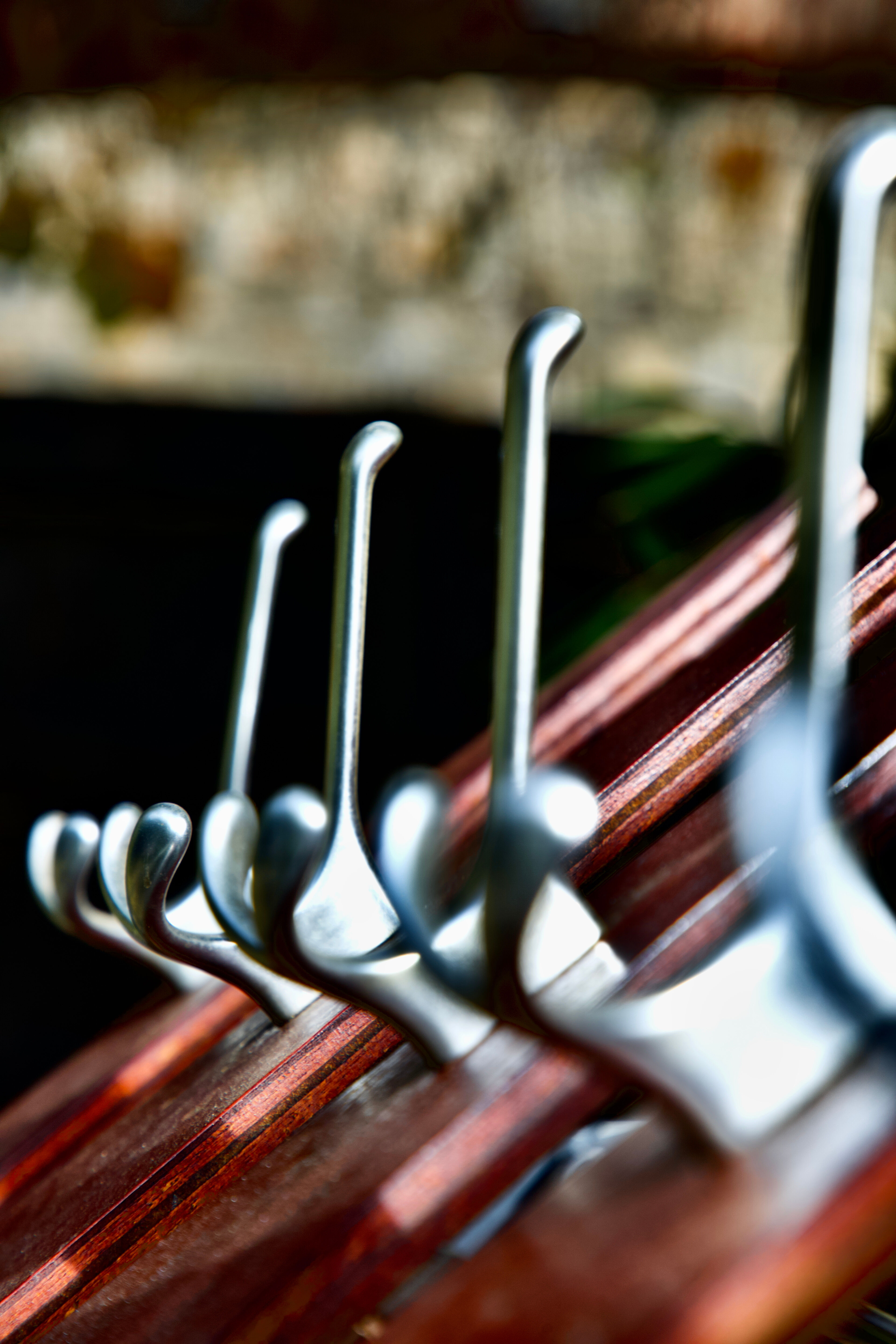 Coat rack with 5 hangers
