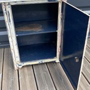 Metal workshop furniture