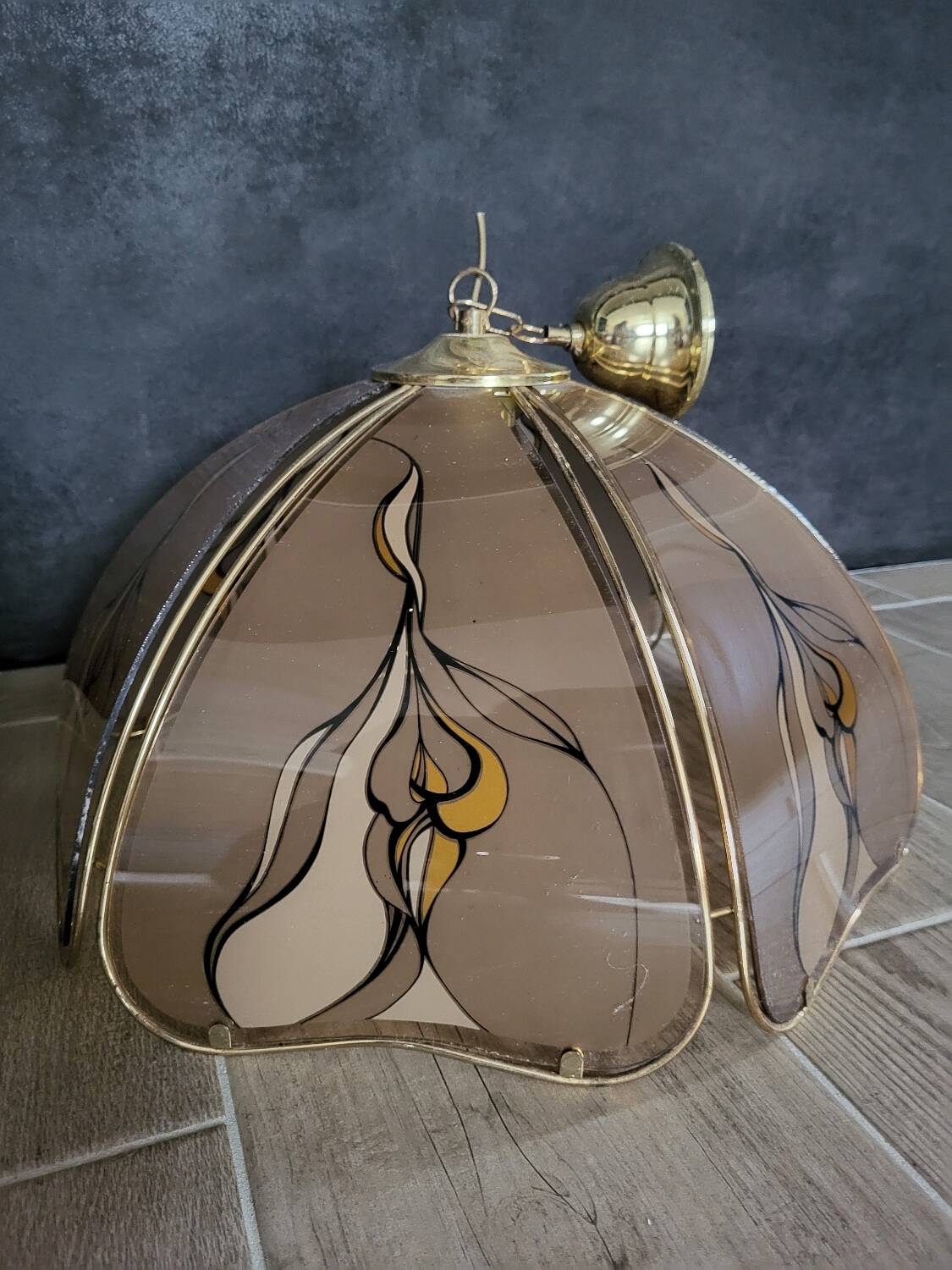 2 art deco pendant lights