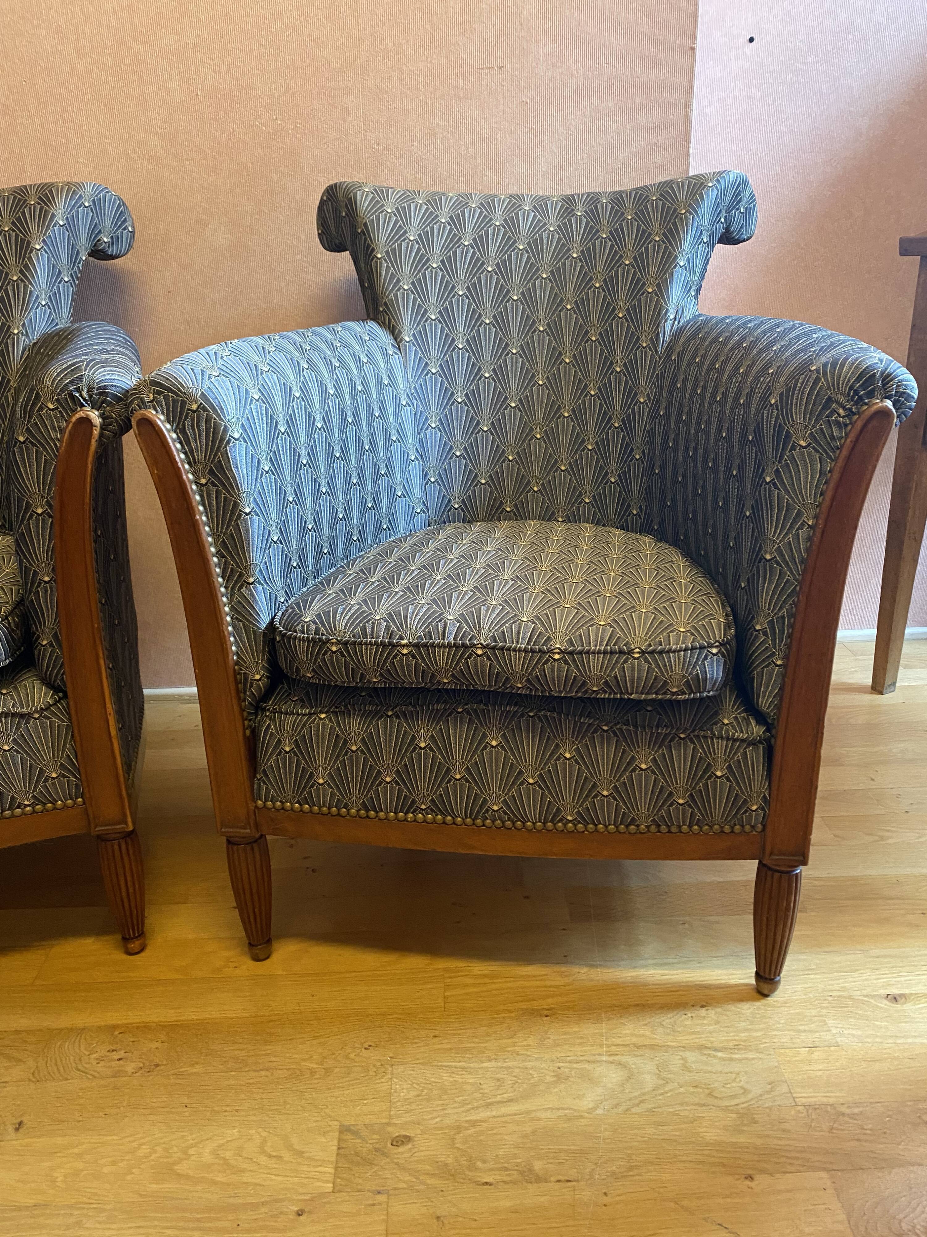 Pair of Art Deco style armchairs, refurbished. Upholstery fabric for armchairs.