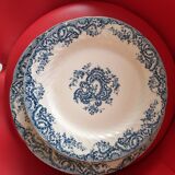 5 Old Gien Plates