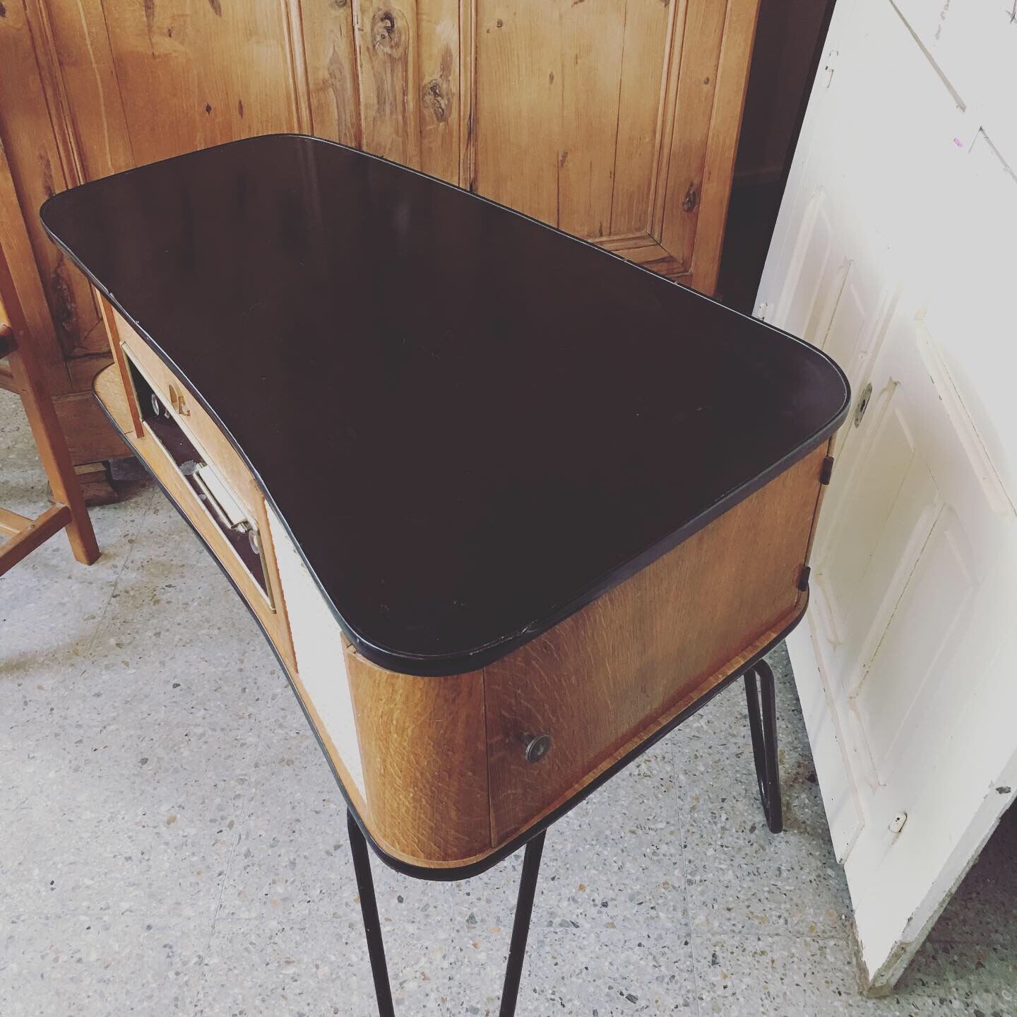 Radio furniture turns disc