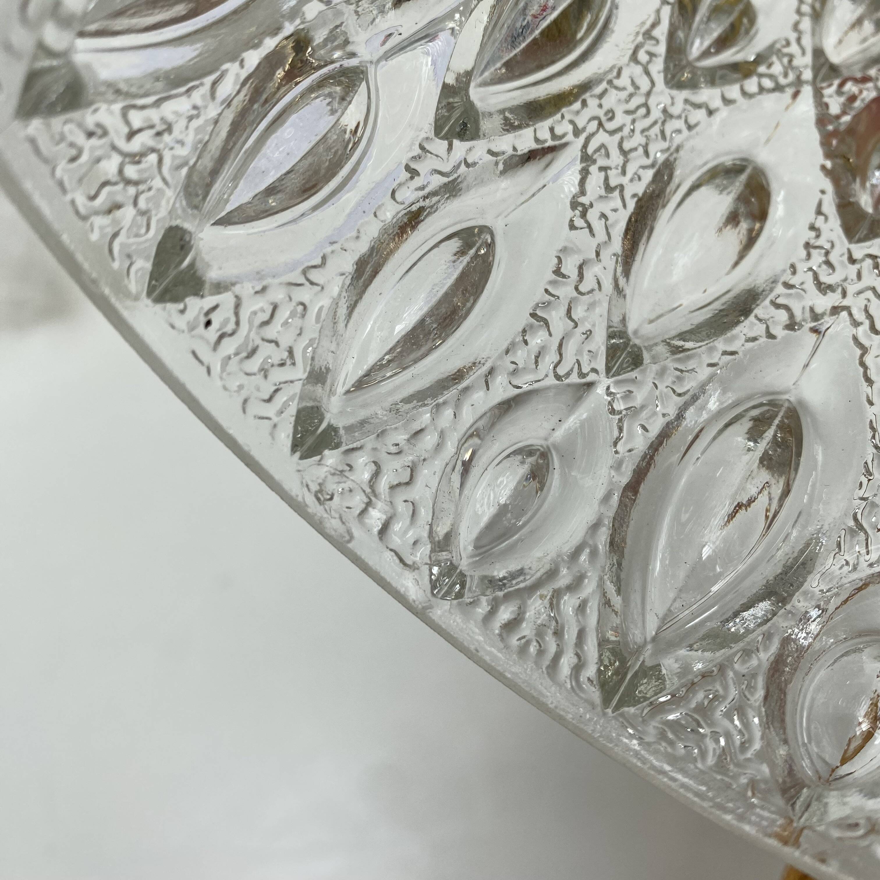 Vintage suspension in moulded pressed glass