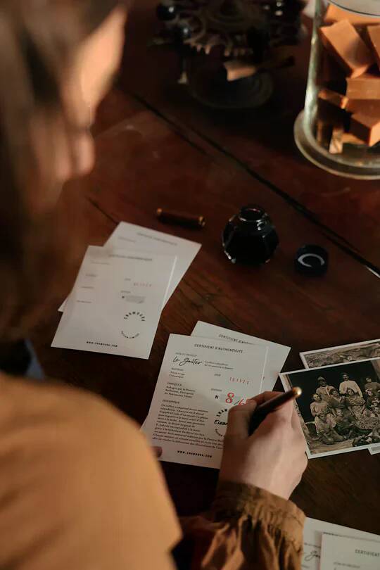 MARIA - Enameled porcelain - Pendant light