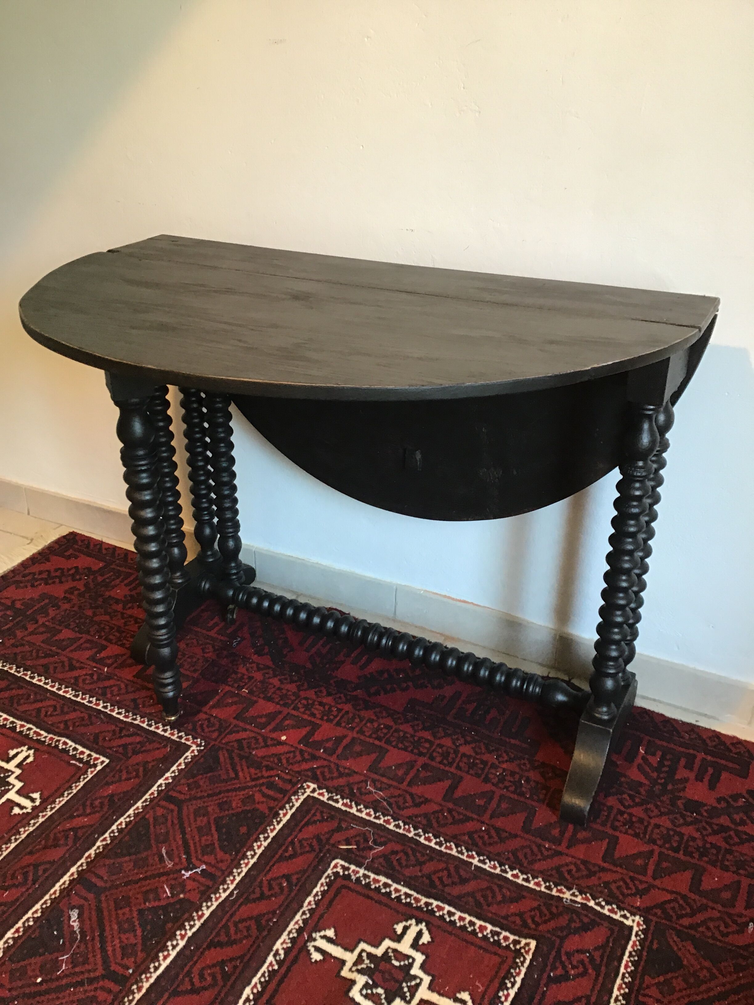 Table gate leg