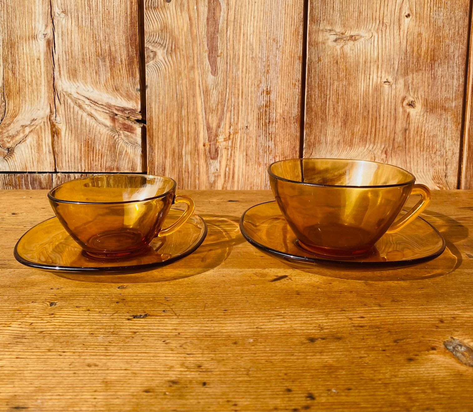 Vereco amber brown cup and mug set