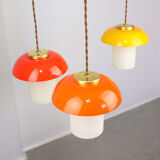 3 suspensions champignon en verre et laiton du milieu du siècle