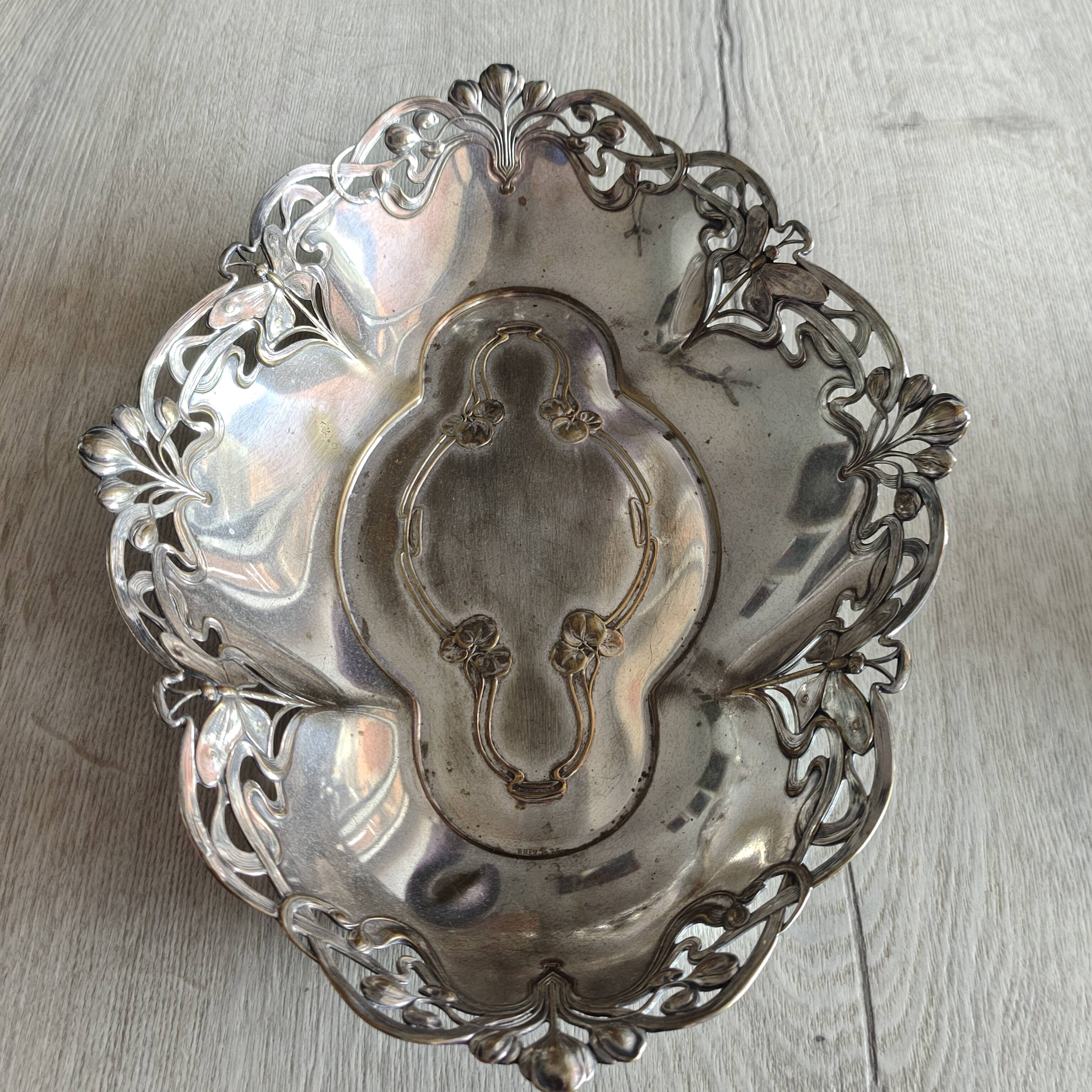 Plat style Art Nouveau / Jugendstil, vers 1900-1910