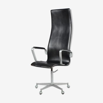 Arne Jacobsen as Oxford Office Chair