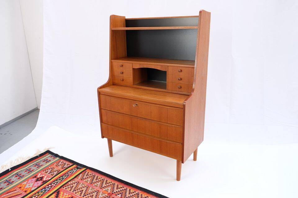 Vintage Danish secretary from the 1960s/70s, in teak, mid-century style.