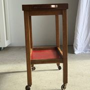 Wooden rolling trolley with removable top H66 75x35