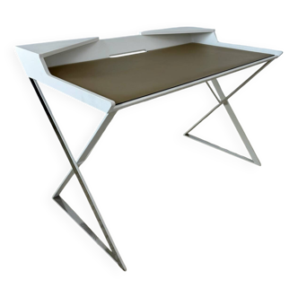 Contemporary Italian design desk Andrea Lucatello for Cattelan Italia model Qwerty wood and leather