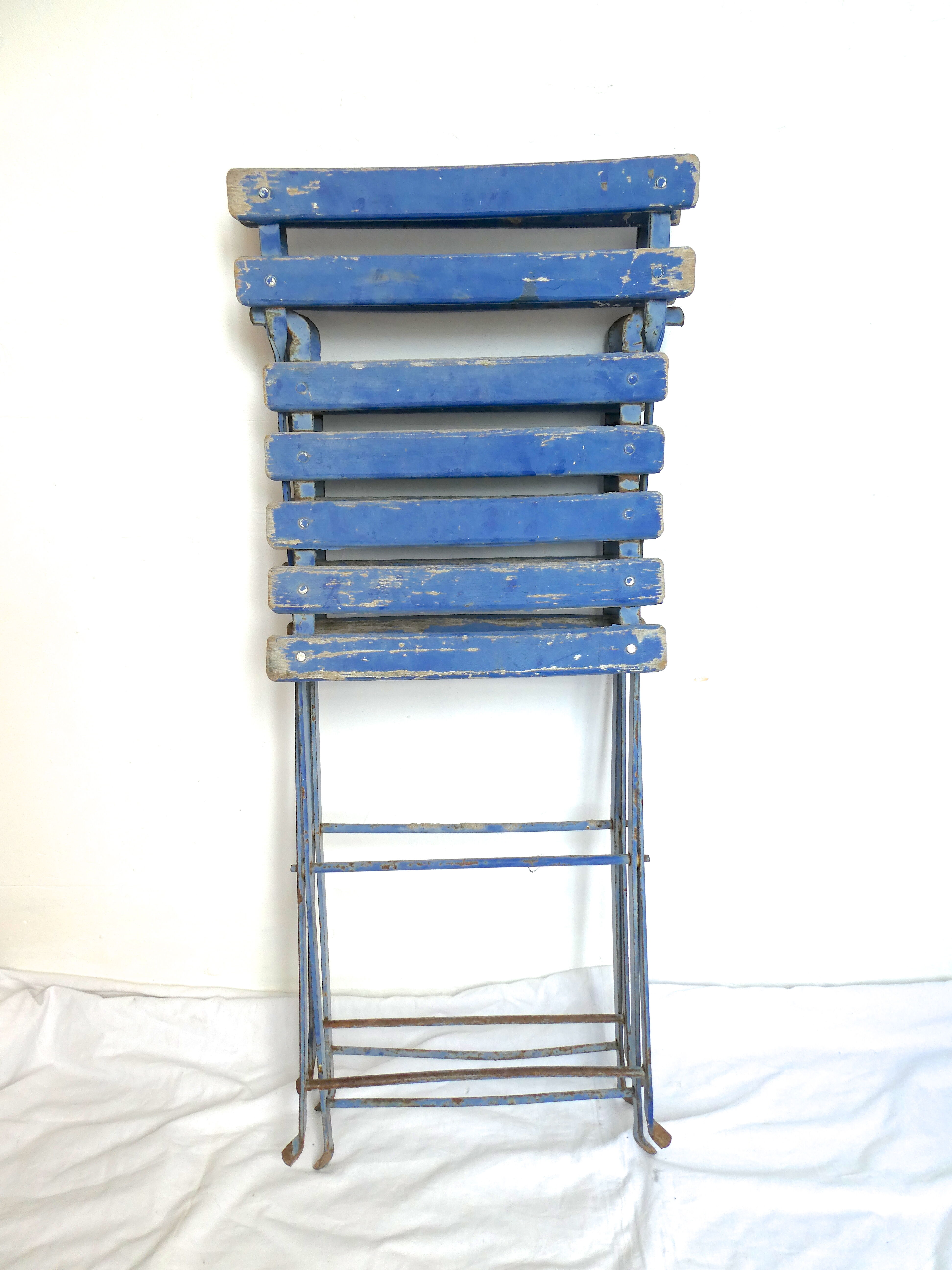 Paire de chaises de jardin anciennes, pliantes