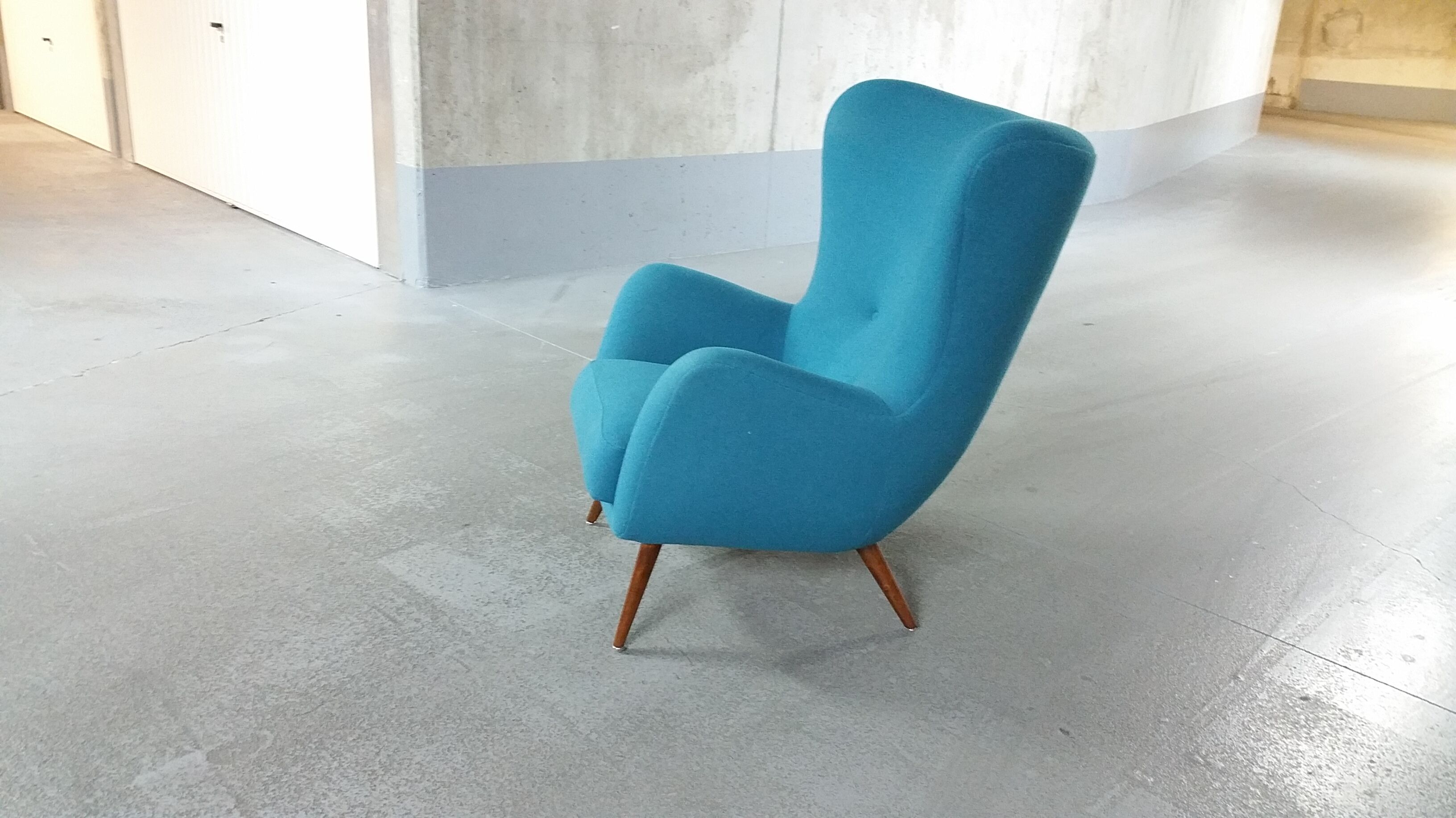 Organic XXL wingback Chair of the 50s/60s
