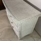Commode vintage en rotin blanc tressé à 6 tiroirs