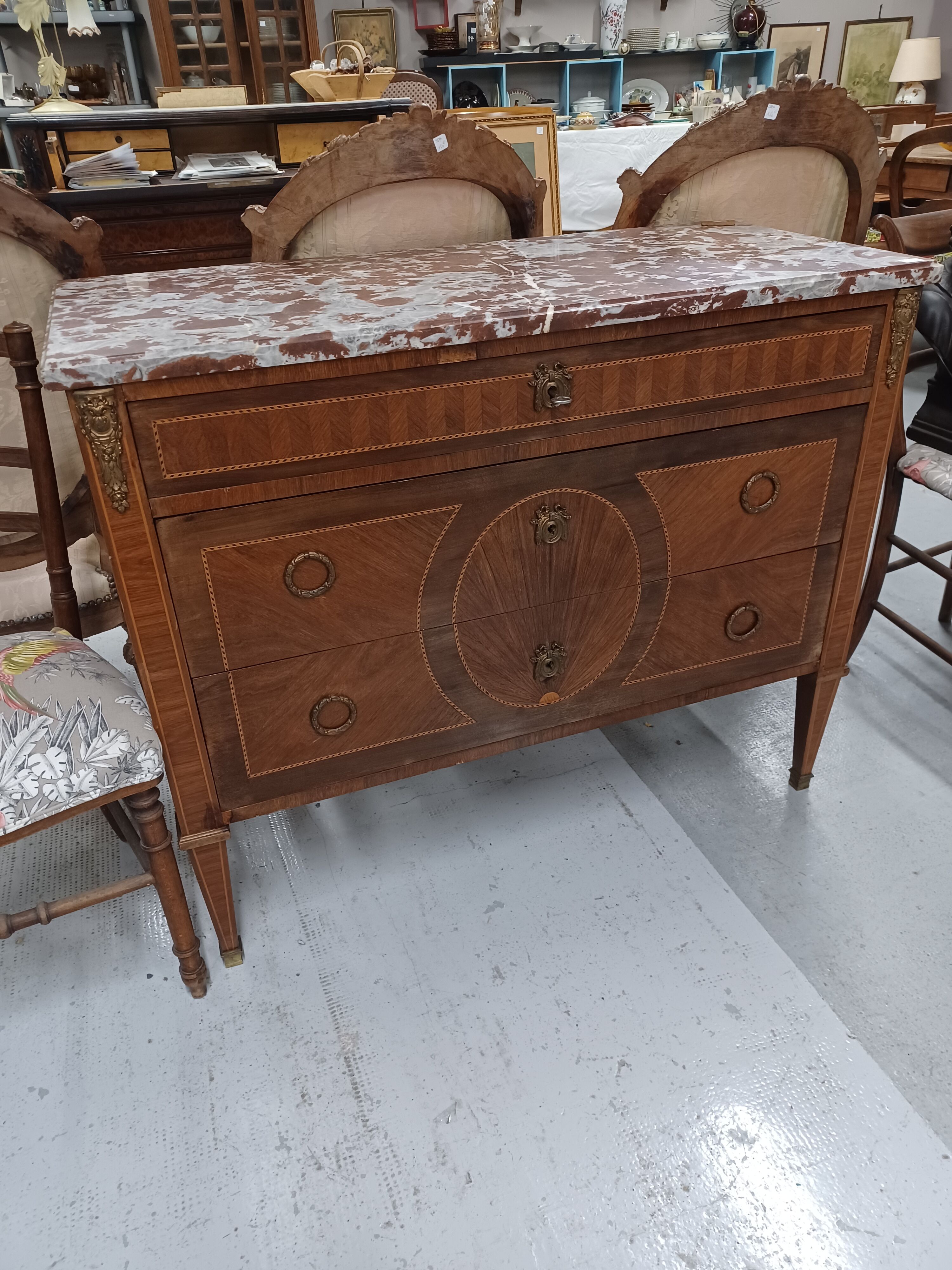 Inlaid chest of drawers