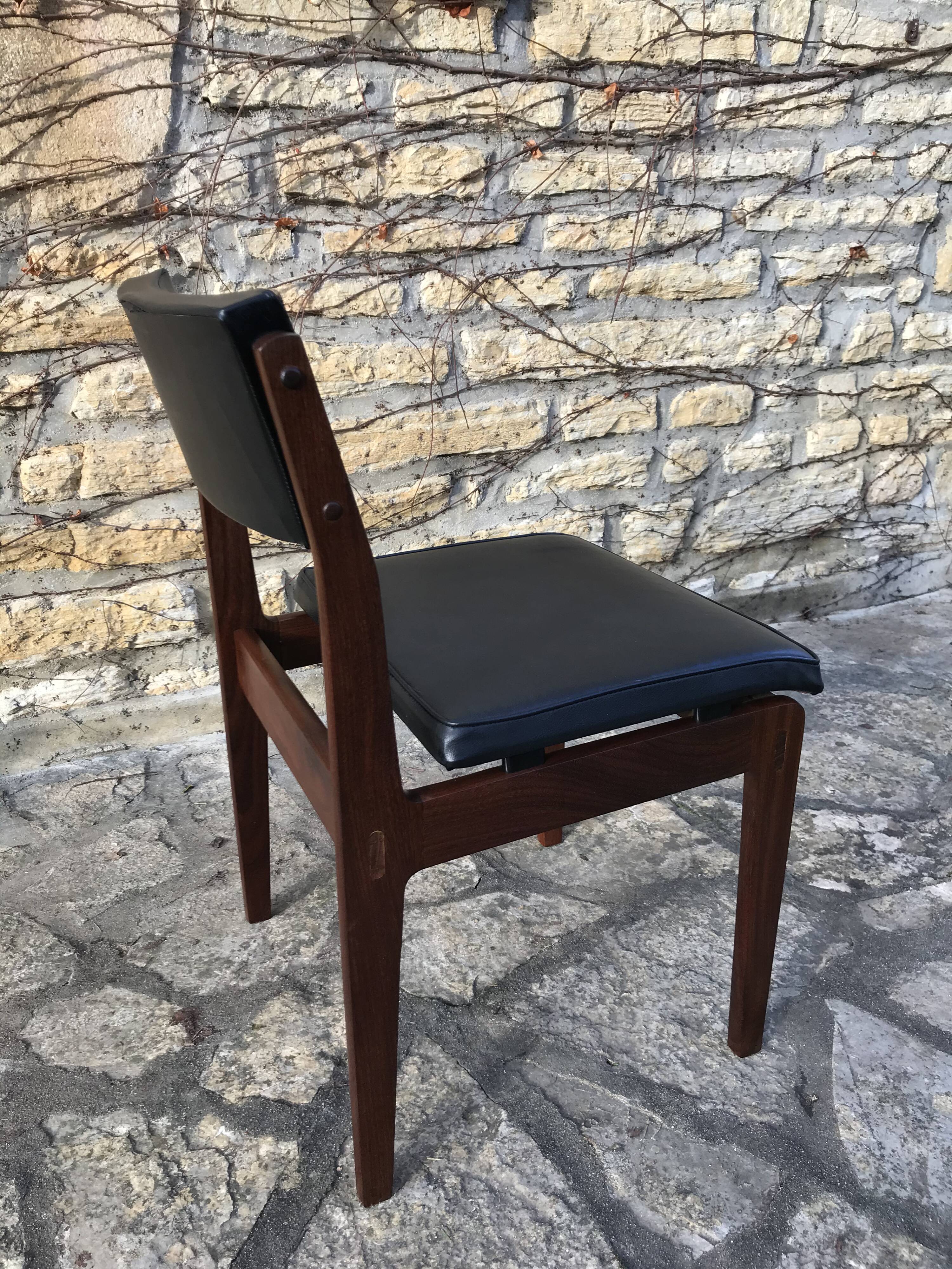 Wooden chair and skai