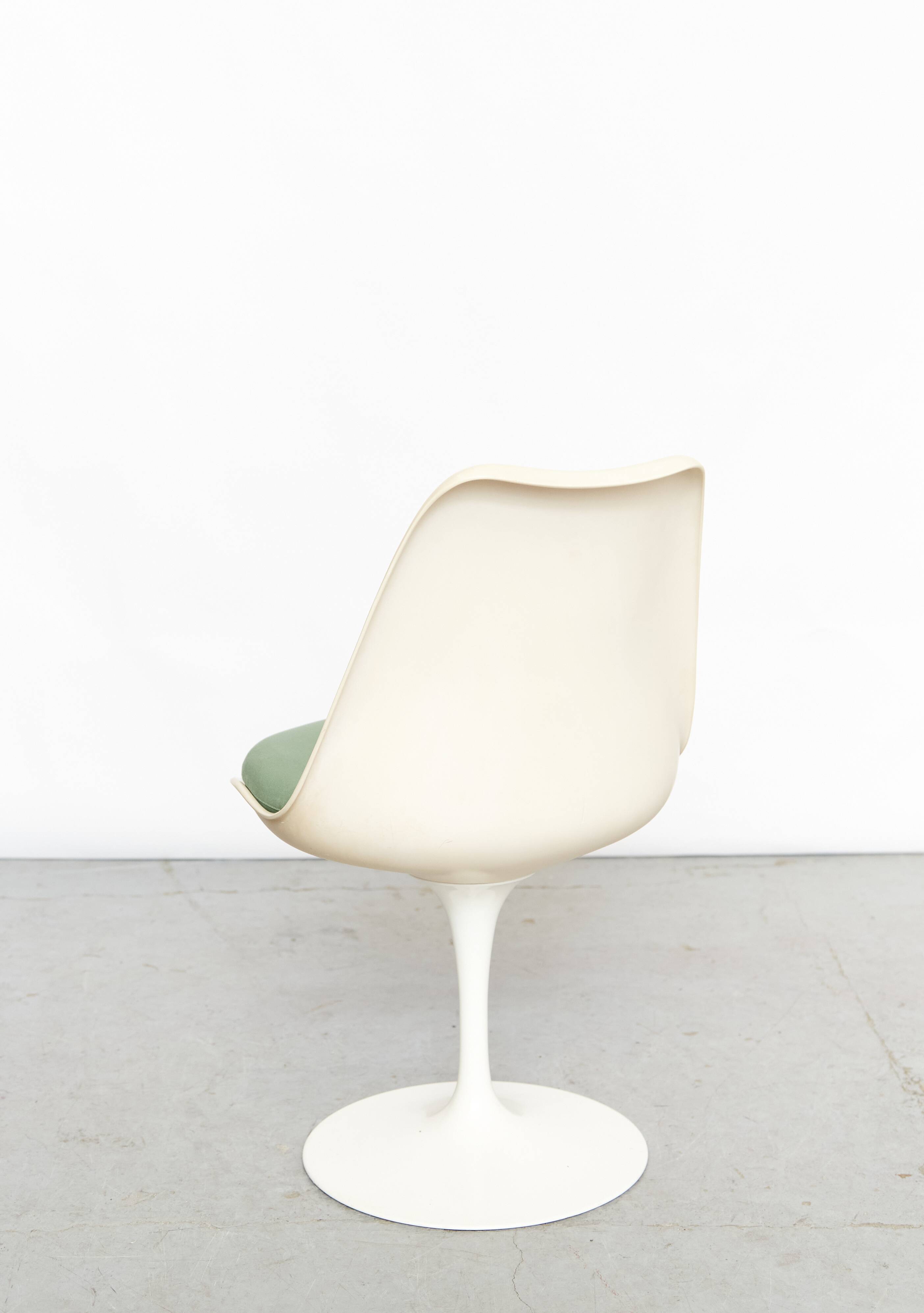 Eero Saarinen Tulip Chair for Knoll International