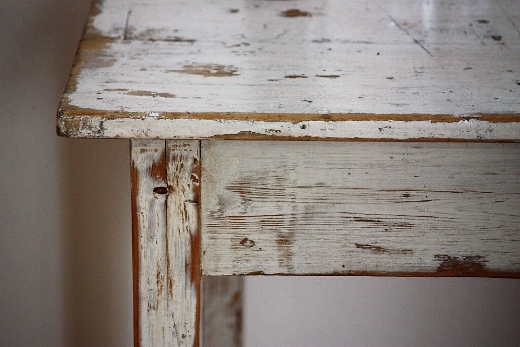 Shabby white side table