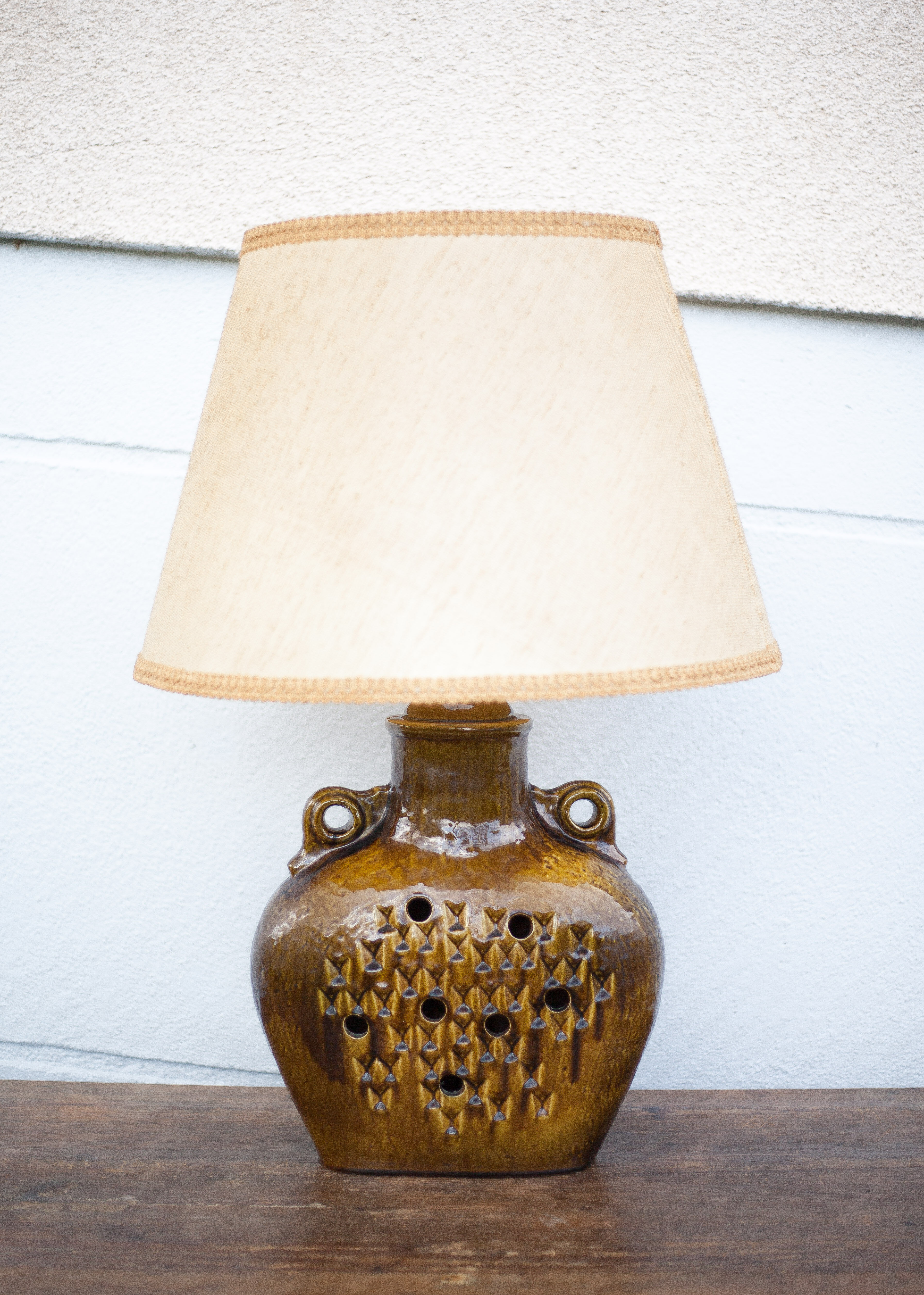 vintage enamelled terracotta lamp, table lamp, lampshade lamp, pottery, home decor, lamp