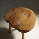 Tripod stool in solid pine, by a Swedish cabinetmaker, mid-century, around the 1960s.