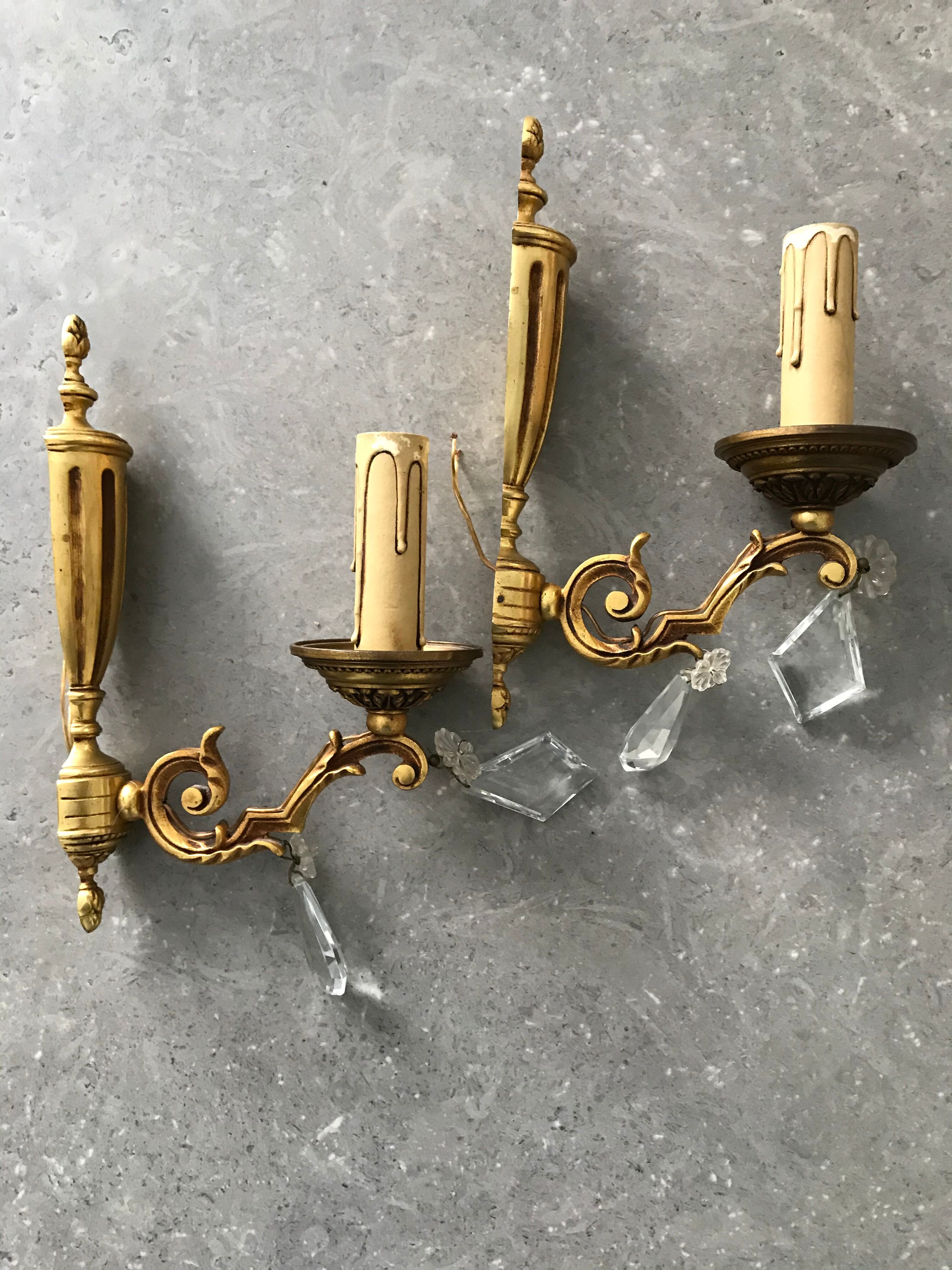 Paire d'applique Louis XVI bronze avec pampilles