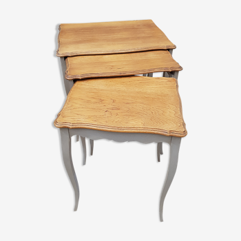 Tables gigogne