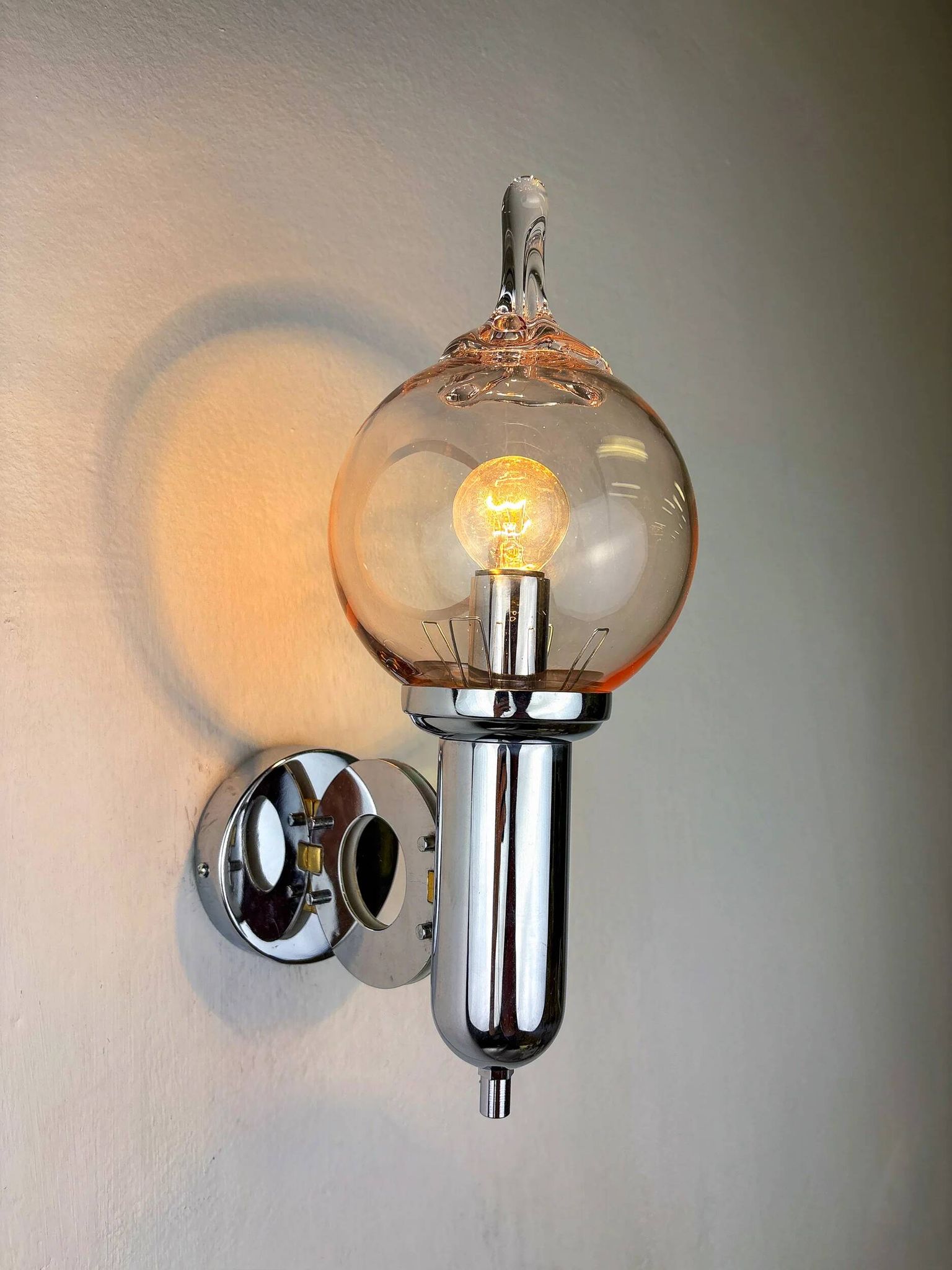 Toni Zuccheri drop shaped wall sconce, Murano glass, Italy 1970s
