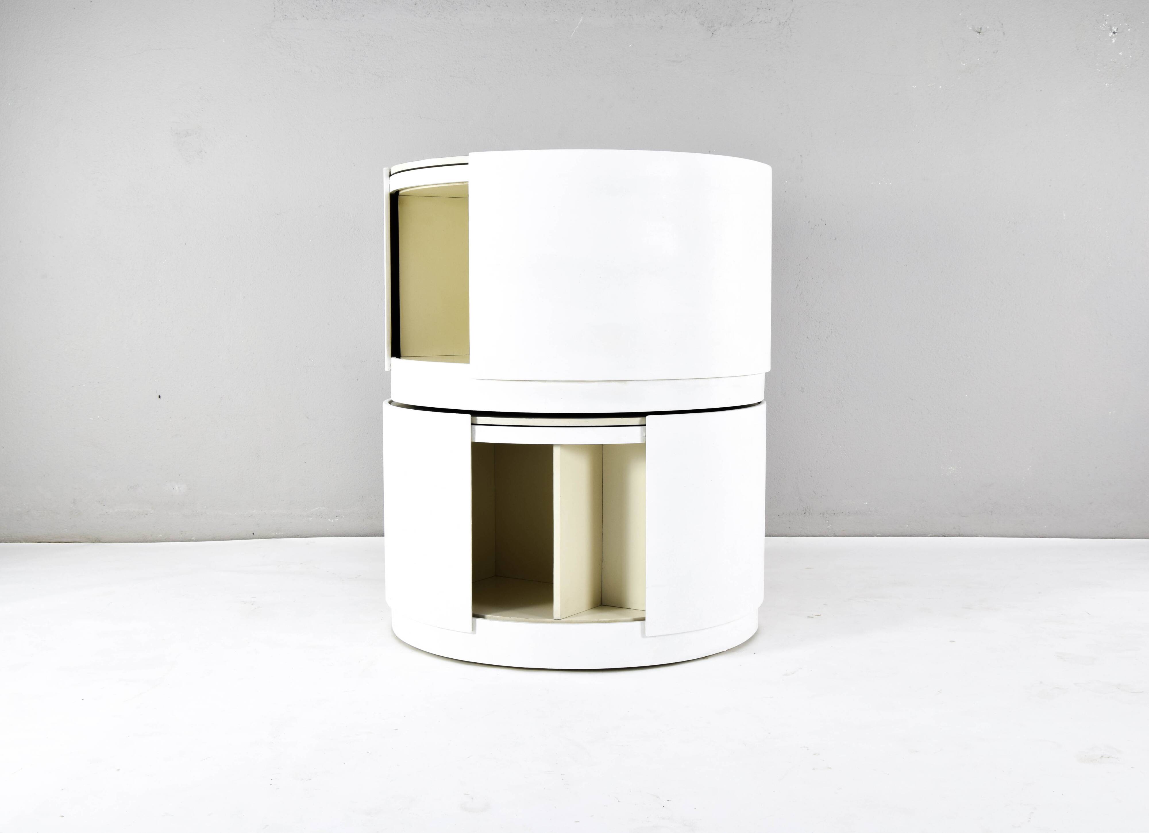 Set of Two Eugenio Gerli Tavolino container girevole T128 Revolver Italy 1969