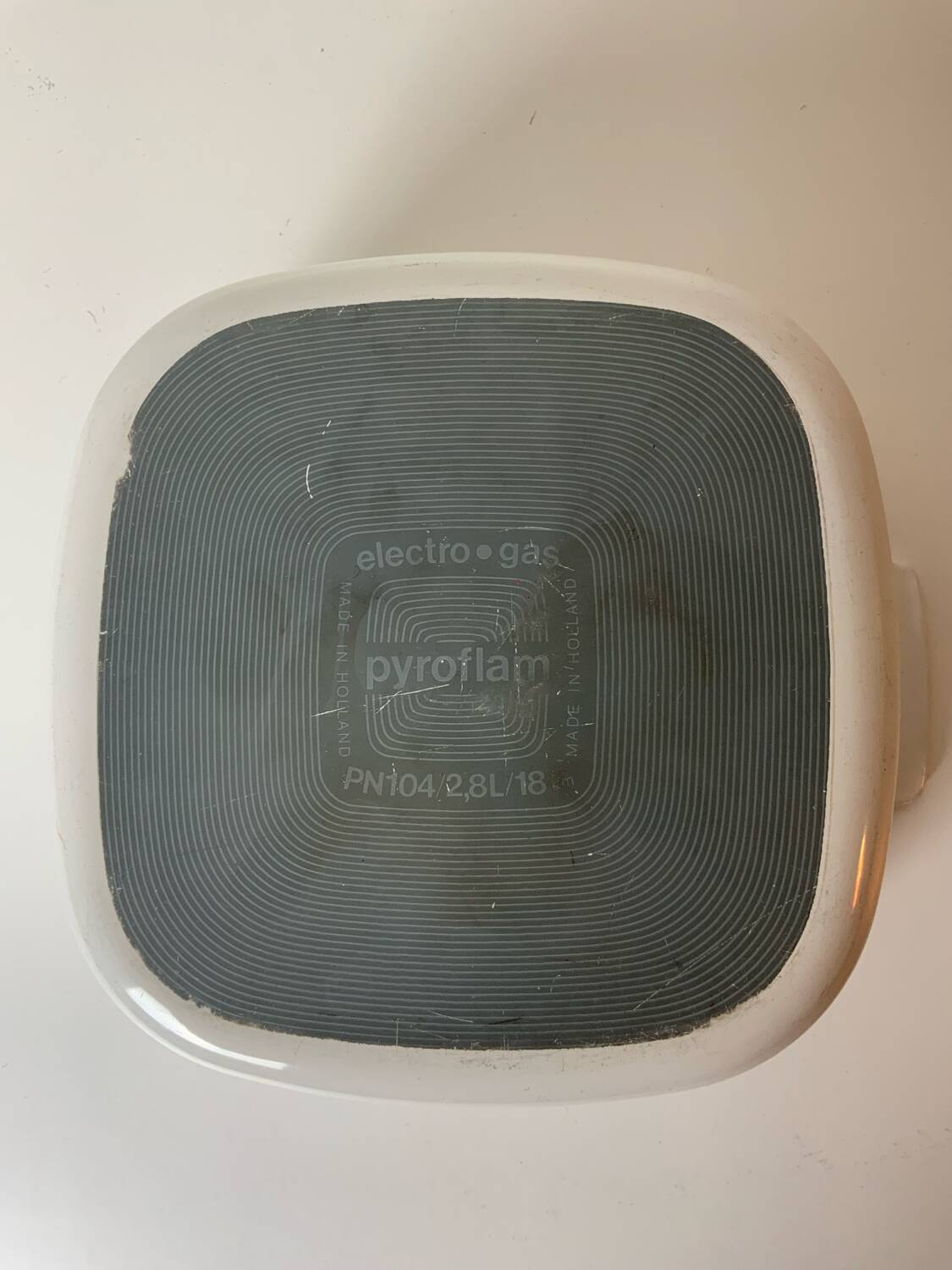 Seventies Corning dish