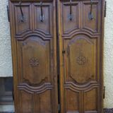 Paire de portes sculptées XVIIIème avec patères