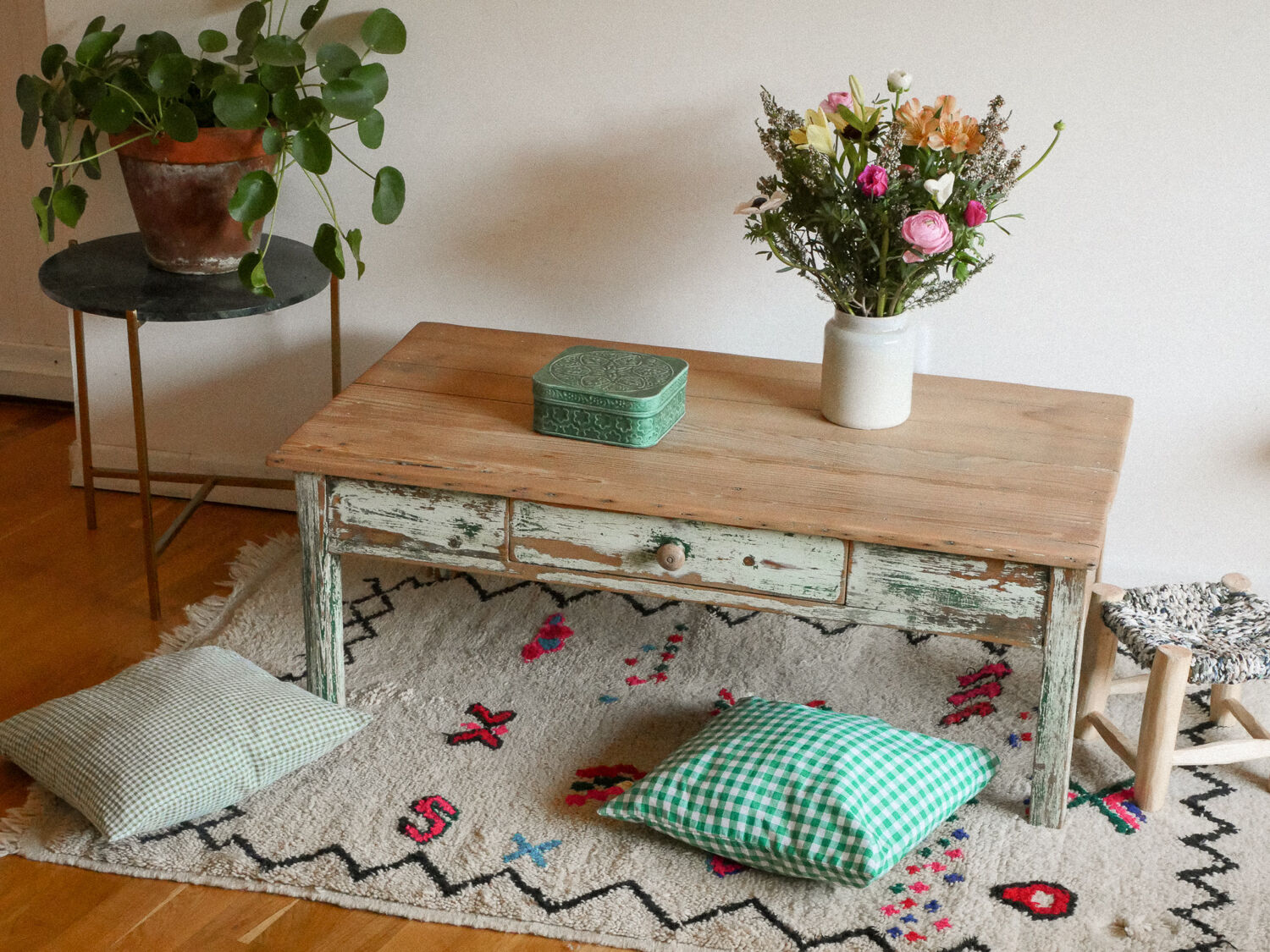 Farmhouse coffee table